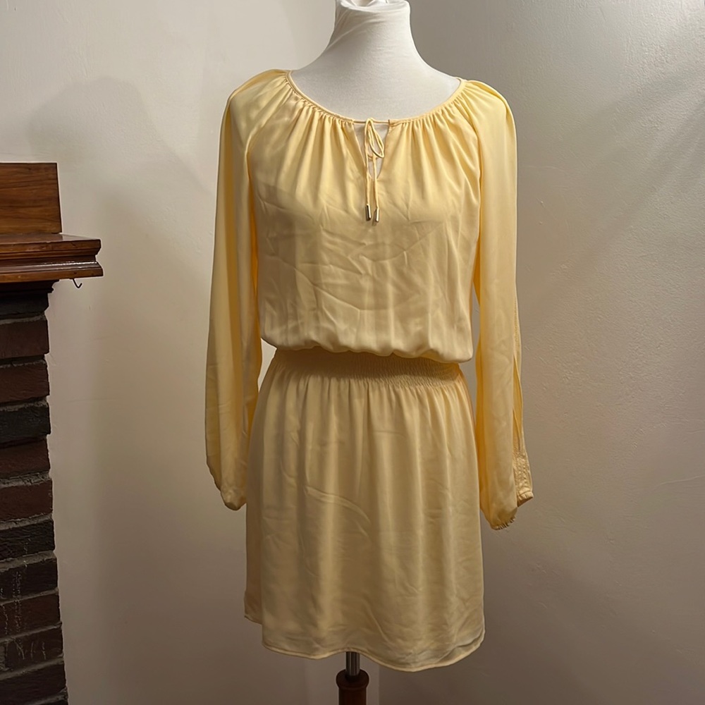 White House Black Market Yellow Cold Shoulder Dress Size 0 NWOT